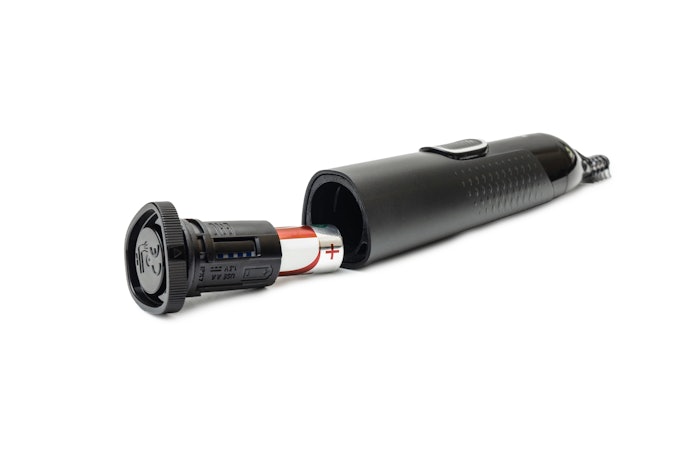 For Reliable Use, Choose a Nose Hair Trimmer With Long-Lasting Battery Life and Rapid Charging Capabilities