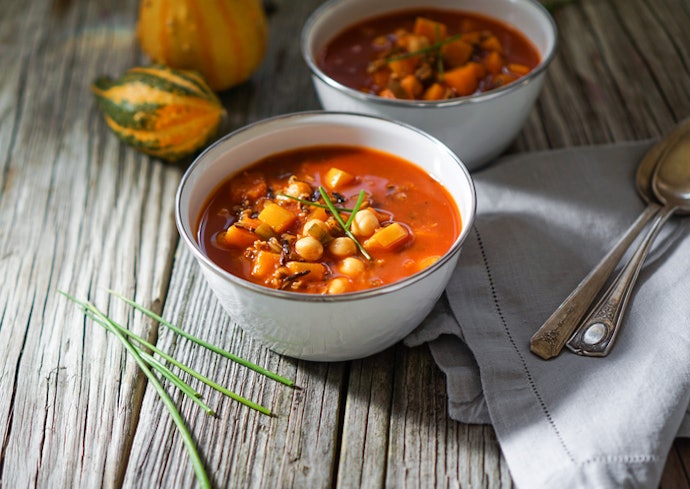 For Family Mealtime, Mild and Allergen-Friendly Vegan Chili Options Satisfy Everyone