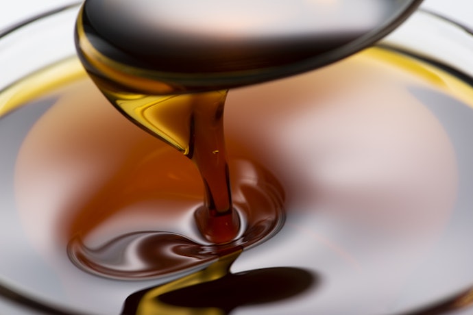 Choose Refined or Unrefined Sesame Oil Based on How You Cook