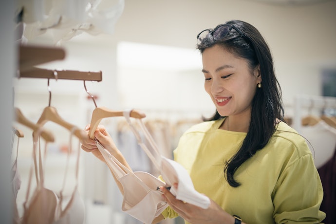 Is a Wireless Bra Better Than a Wired Bra?