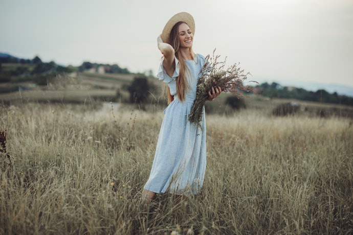 Do pastel colors look good on pale skin?