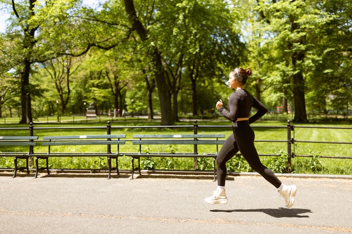 To Decrease Joint Stress, Choose Cushioned Running Shoes