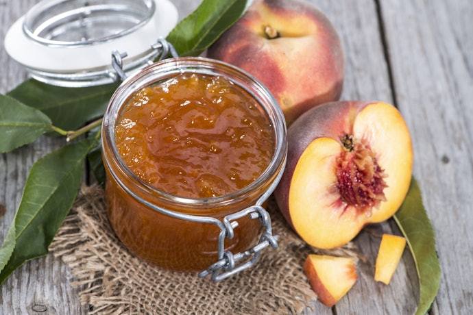 Opt for Organic, Low-Sugar Peach Jam to Support a Healthy Lifestyle