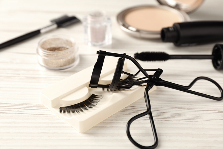10 Best Eyelash Curlers of 2026 | mybest