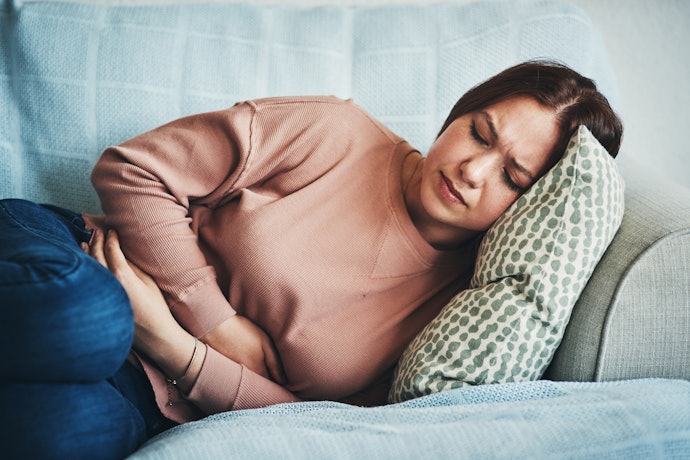 Supplements With Enteric Coating May Help Prevent Related Nausea and Stomach Pain