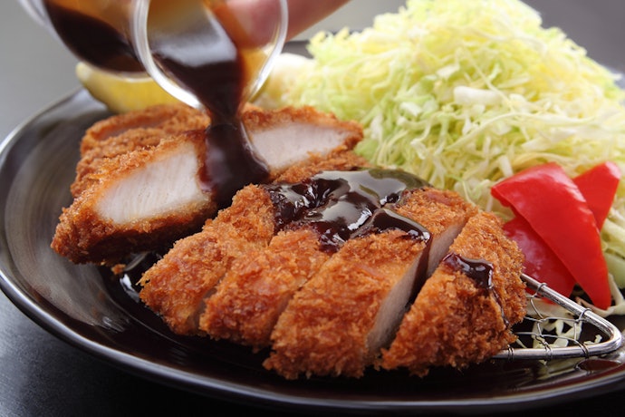 Look for Ingredients Like Fruit, Vegetables, and Vinegar for a Traditional Katsu Sauce
