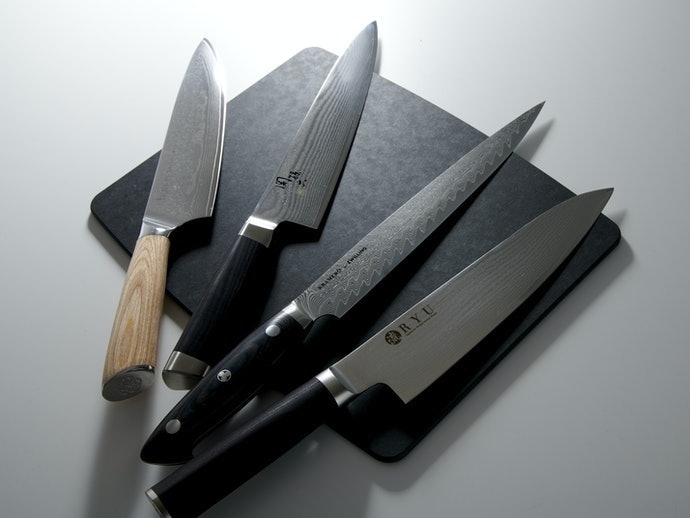 Damascus Steel Makes an Impressive Gift