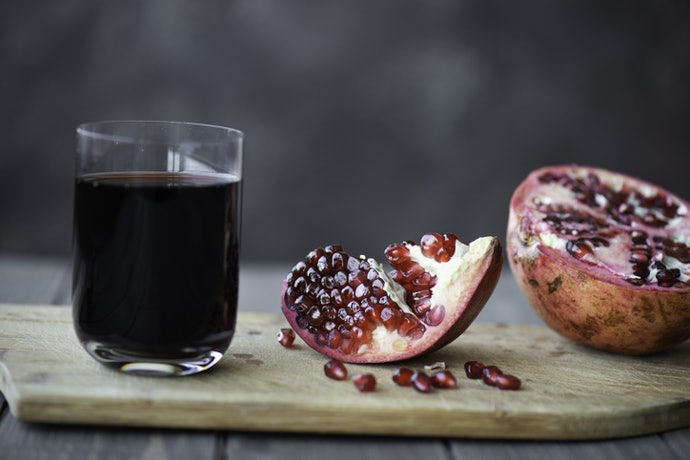 For a Healthful Choice, Choose Pure (100%) Pomegranate Juice With No Added Sugars