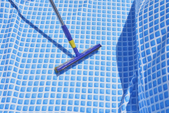 Look for a Pool That's Easy to Clean