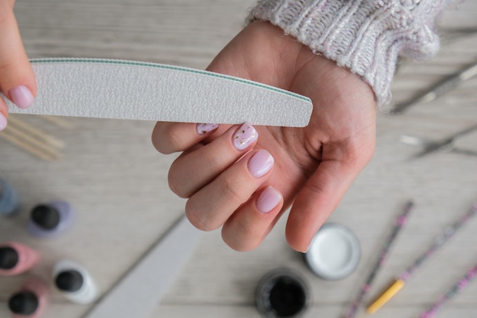For a Buffer That Stands up to Wear and Tear, Look for Acrylic, Ceramic, or High-Density Foam