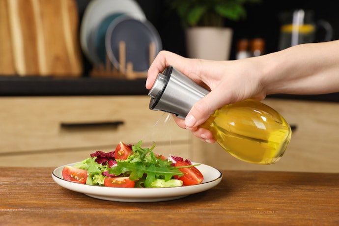 Control Your Portion Sizes and Oil Use in the Kitchen by Using Instant Pump Oil Sprayers