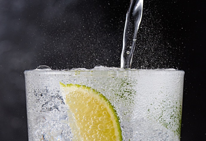Look Out for Artificially Carbonated Sparkling and Seltzer Water if You Enjoy a More Intense Fizz