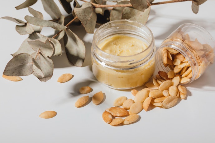 Select Creams With Anti-Inflammatory Ingredients for Sore Feet