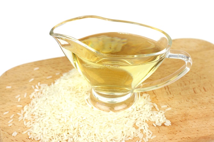 Unseasoned Rice Vinegar for Versatility and Health
