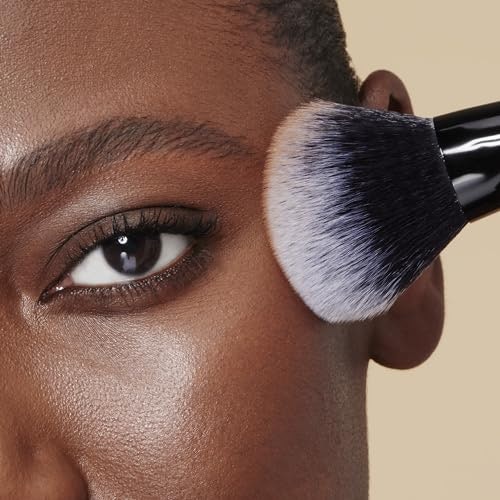 Opt For a Synthetic Blush Brush Like Nylon to Prevent Shedding