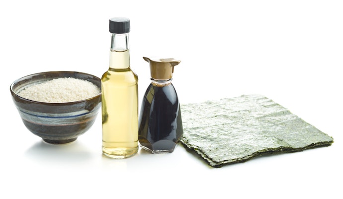 Seasoned Rice Vinegar for a Sweeter Flavor and Quick Seasoning