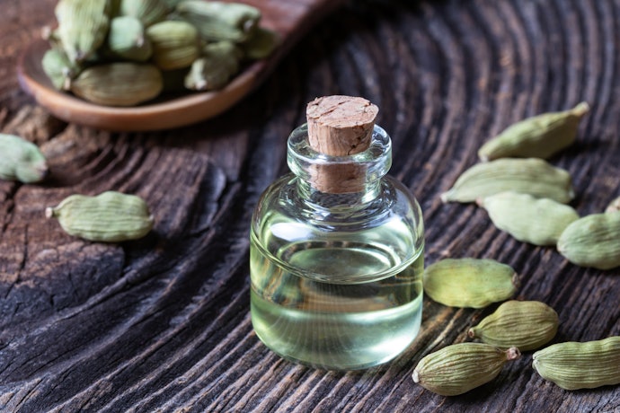 Look For Exotic and Spicy Notes to Stand out on Evenings and Special Occasions