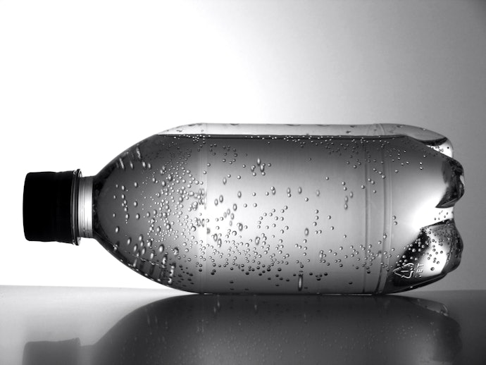 If You Have Sensitive Stomach, Keep an Eye on Mineral Water for Milder Carbonation Level