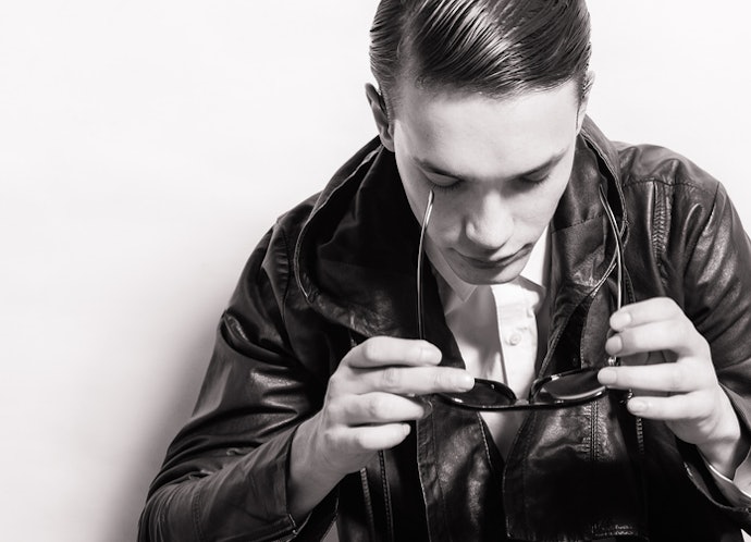 Look for Wax, Pomade, and Gel for High Shine and High Hold