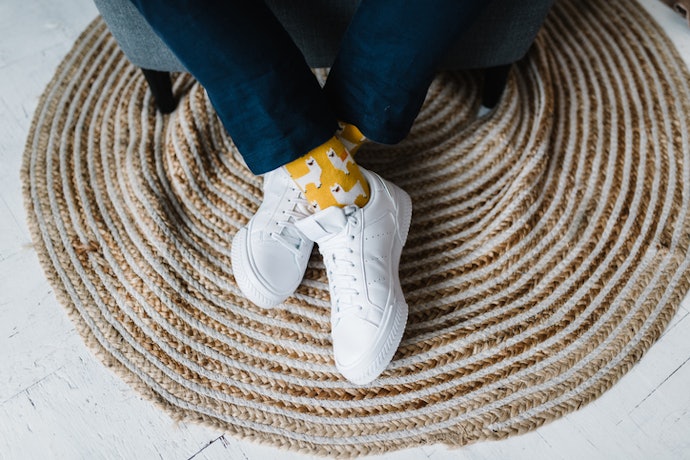For Lighthearted Events, Look for Colors That Coordinate With the Rest of Your Outfit