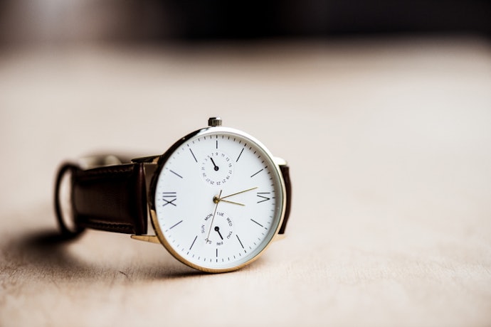 Look for a Power Reserve of at Least 38 Hours for Daily Use