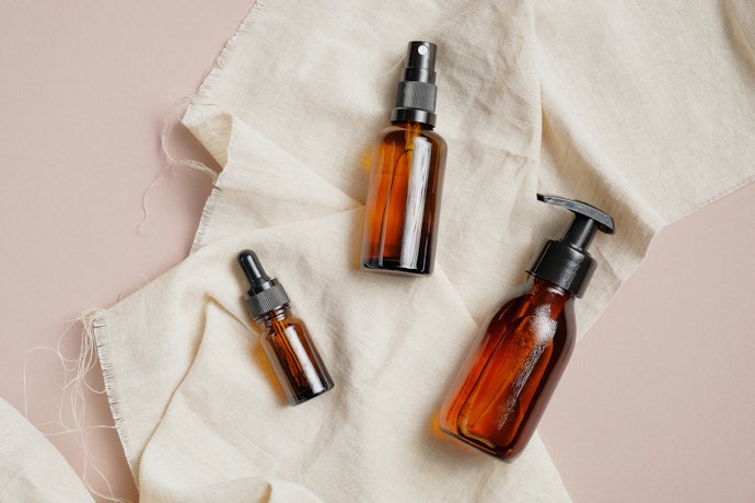 Cleansing Oil Takes Away Oil-Based Impurities from Your Pores