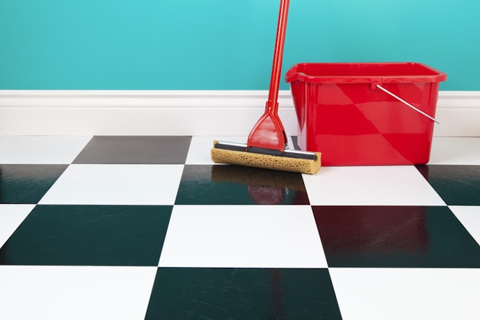 Sponge Mops Are Absorbent and Compact