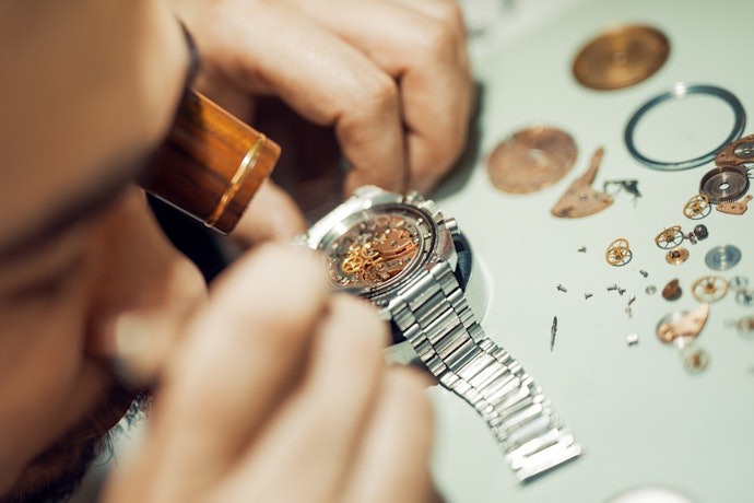 Look for a Movement that Can be Readily Serviced