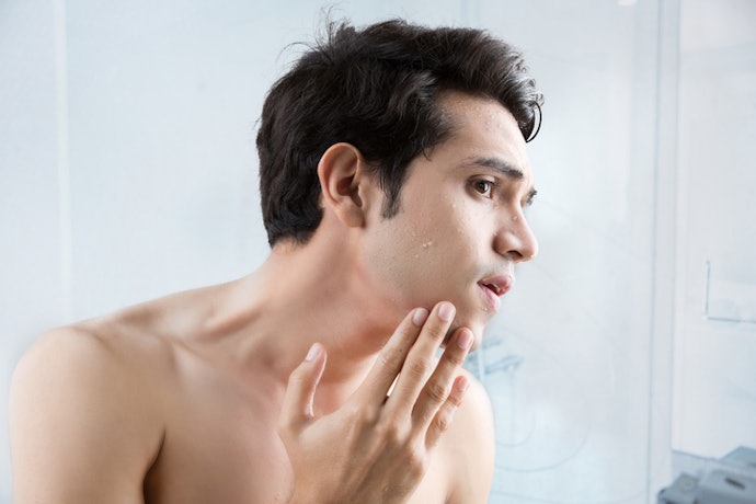 Choose a Razor With a Handle Over Three Ounces for Better Control